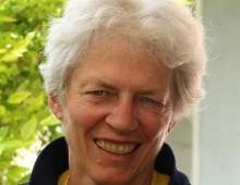 Portrait of Louise Bingham Bennett ’66 smiling outside 